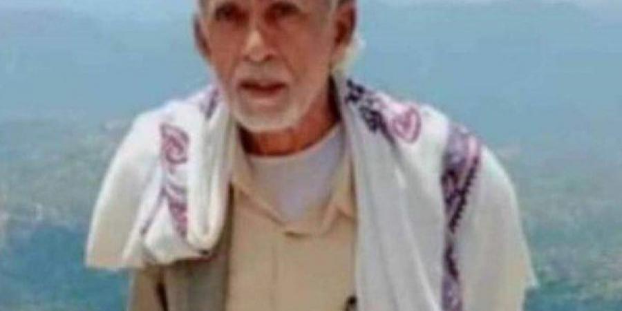 اخبار اليمن | جريمة بشعة .. مسلحون حوثيون يعتدون بالضرب على مُسن ويودعونه السجن