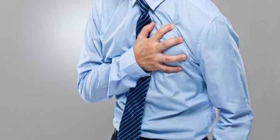 اخبار اليمن | في عالم الطب .. طبيب سعودي يكشف عن علامات تسبق حدوث الأزمة القلبية