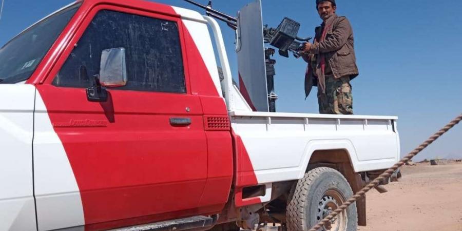 اخبار اليمن الان | اطلاق سراح جنود تابعين للانتقالي قاموا بتمزيق صور العليمي