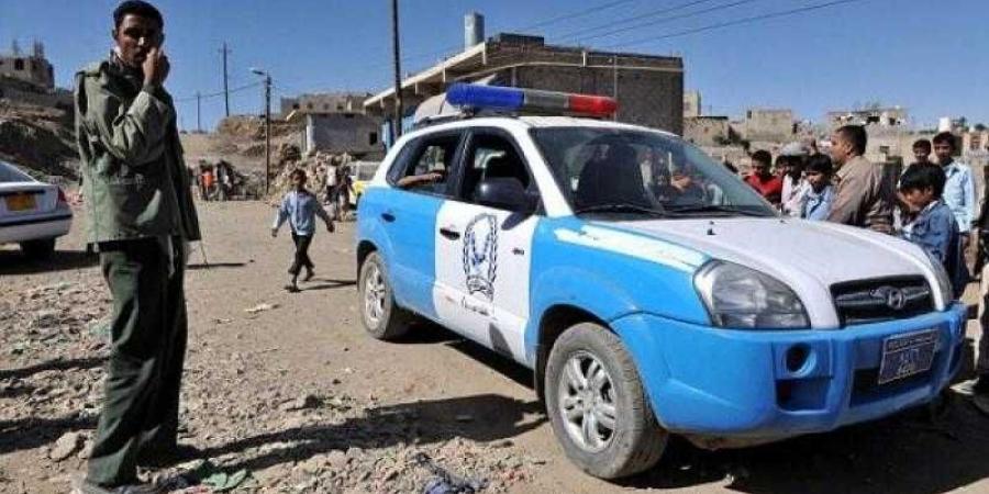 اخبار اليمن | مقتل عنصر حوثي خلال مطاردته في مناطق سيطرة الشرعية بتعز