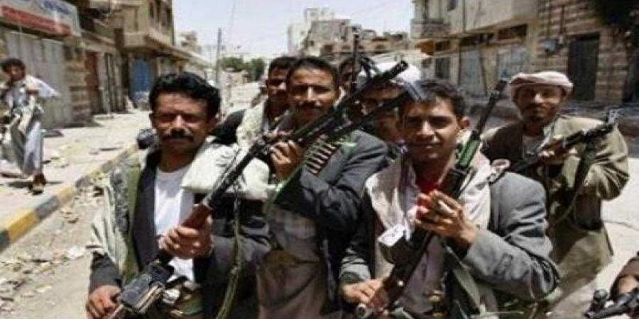 اخبار اليمن | اشتباكات مسلحة بين مواطنين ومليشيا الحوثي في إب
