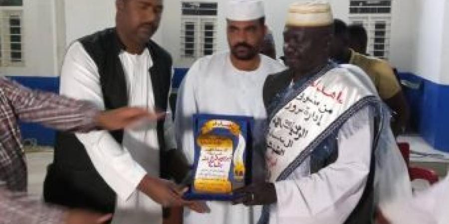 اخبار السودان الان - مرور الشمالية يحتفل بوداع وتكريم مديردائرة الشؤون العامة السابق