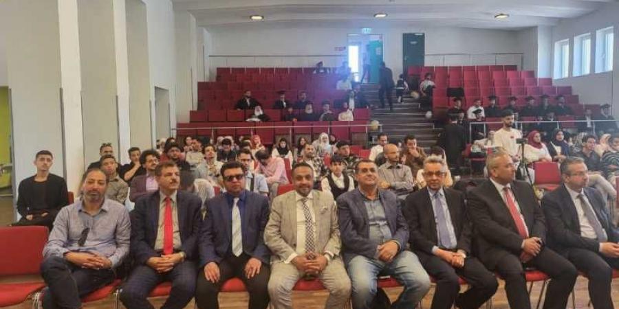اخبار اليمن | بحضور نائب السفير والقنصل العام : اتحاد طلاب اليمن في المانيا يقيم حفل تخرج للمتفوقين