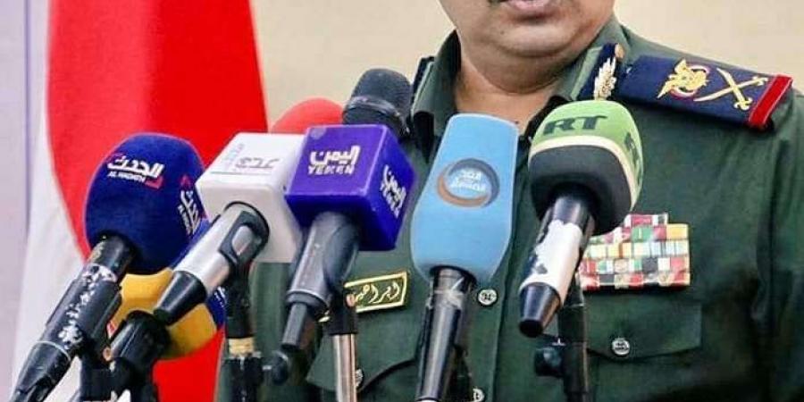 اخبار اليمن الان | وزير الداخلية يجري اتصال هاتفي بمدير عام شرطة تعز