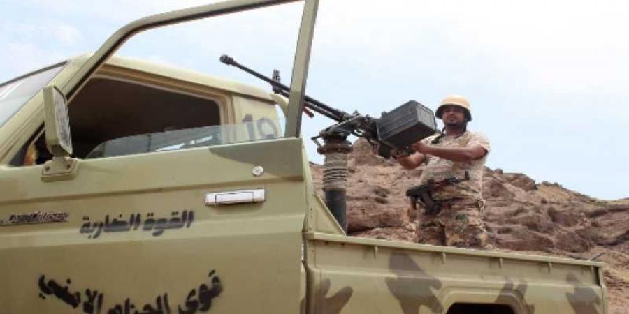 اخبار اليمن | الحوثيون يسلمون 4 مواطنين سعوديين للحزام الأمني!.. رواية جديدة بشأن خلية يافع وكشف الهدف منها