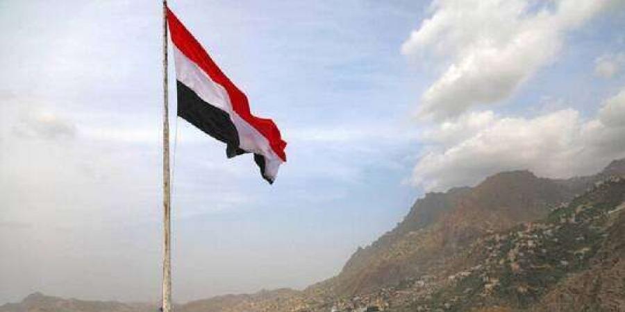اخبار اليمن الان | فتحي بن لزرق:هؤلاء فقط من يدافعون عن الوحدة ويتصدون لمخططات تقسيم اليمن