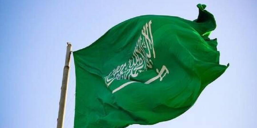 تركي آل الشيخ يعلق على صورة الملك المؤسس للسعودية (فيديو)