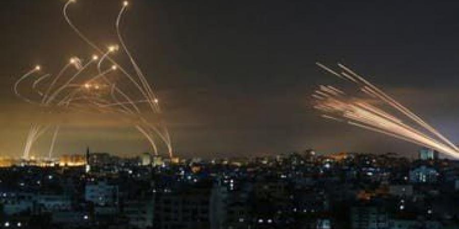 اخبار اليمن | استهداف صاروخي نحو إسرائيل هو الأكبر منذ بدء الحرب!