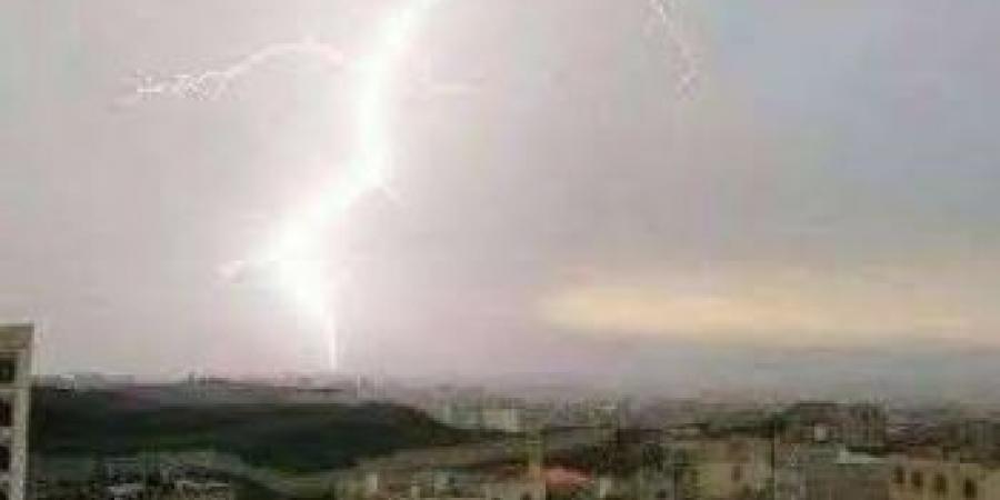 اخبار اليمن | وردنا الان : الأرصاد يحذر من أمطار شديدة على عدة محافظات خلال الساعات القادمة