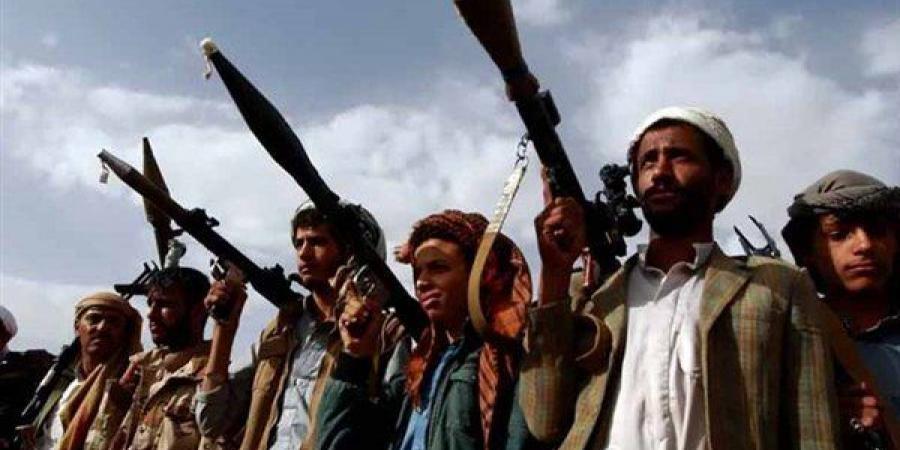 اخبار اليمن | بهدف نشر أفكارها الطائفية.. مليشيا الحوثي تواصل استغلال المساجد للسطو عليها!