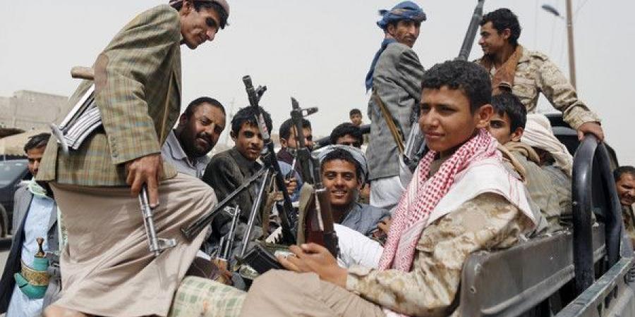 اخبار اليمن | بدعوى القتال في فلسطين.. حشدتهم المليشيا الحوثية وذهبت بهم إلى جبهات مأرب وتعز!