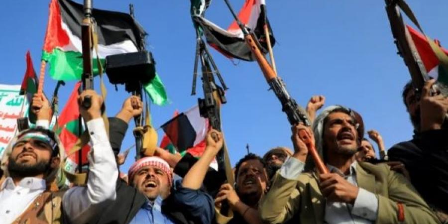 اخبار اليمن | عاجل : جماعة الحوثي تعلن مقتل خمسة من ضباطها في معارك مع القوات الحكومية