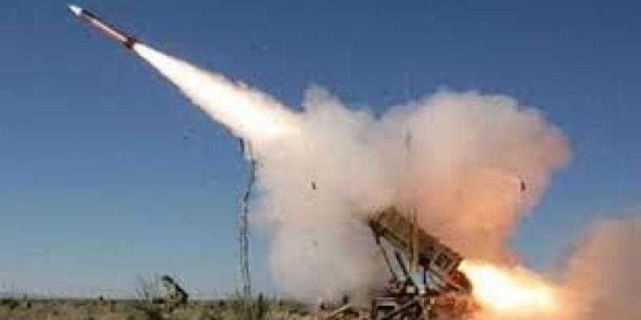 اخبار اليمن | ليست إيران.. خبير عسكري يكشف عن الدولة التي دعمت الحوثيين بصواريخ فرط صوتية