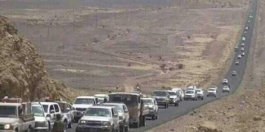 اخبار اليمن | وجّه طلبًا للمعتمرين.. مقرب من زعيم الحوثيين يعلن فتح الطرق الرابطة بين 3 محافظات: وهذه الطرق الوحيدة لن يتم فتحها