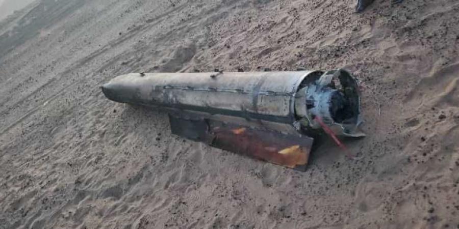 اخبار اليمن | ليس على ”إسرائيل”.. المليشيات الحوثية تطلق صاروخا باليستيًا على مدينة يمنية
