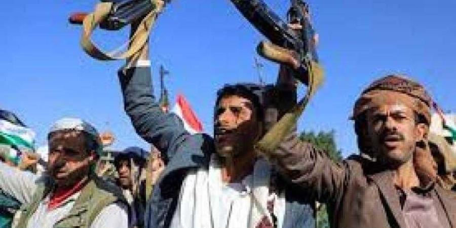 اخبار اليمن | اعتداءات متكررة: الحوثيون يُطلقون النار على مواطن في البيضاء