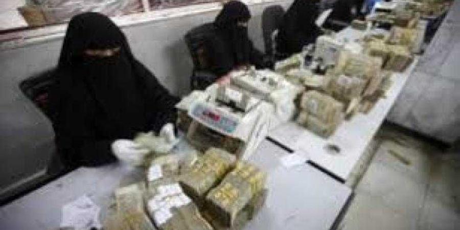 اخبار اليمن | انهيار متسارع للريال اليمني مقابل العملات الأجنبية