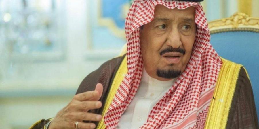 اخبار السعودية - وصول خادم الحرمين الشريفين الملك سلمان بن عبدالعزيز إلى جدة بعد زيارة للرياض