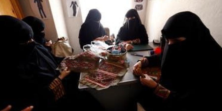 اليمن.. 30% من الفتيات يتسربن من التعليم بسبب الزواج المبكر