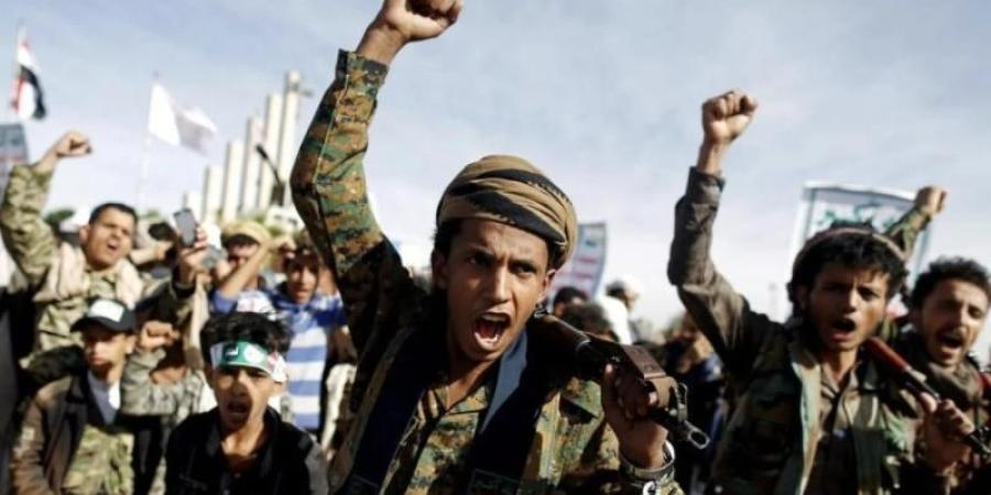 اخبار اليمن | قناة إماراتية: الحوثيون يحصلون على ورقة ضغط جديدة وخطيرة تُنذر بإشعال حرب كبرى في اليمن والمنطقة