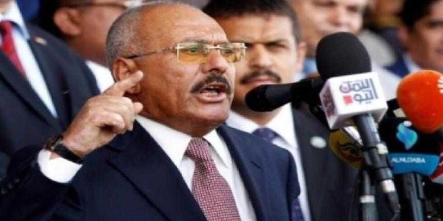 اخبار اليمن | ”ليس من بينها ايران ”...مقرب من الرئيس الراحل علي صالح يكشف  الدول التي أبقت الحوثيين على قيد الحياة