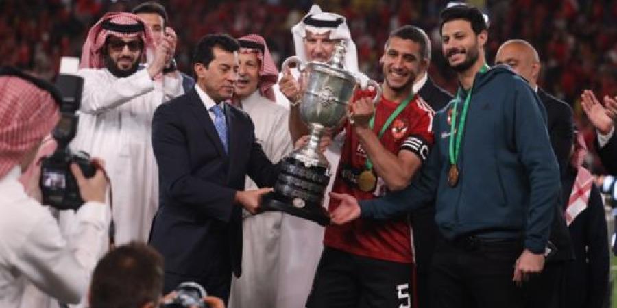 عرض سعودي بـ"مئات الملايين" لاستضافة مواجهتي الأهلي والزمالك في الدوري المصري
