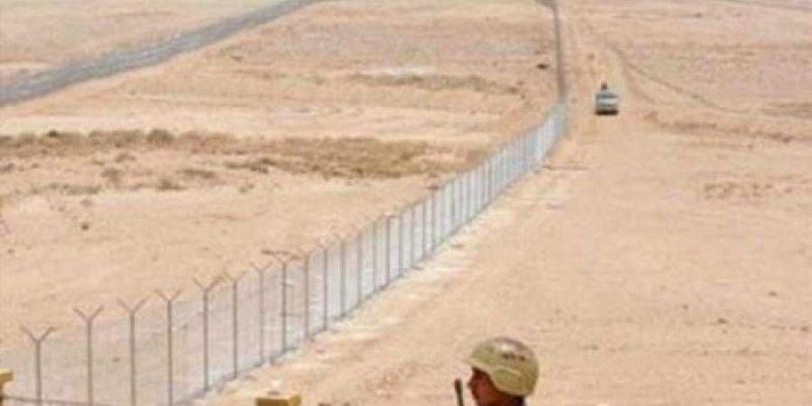 اخبار اليمن | ضبط 1300 شخصًا خلال محاولتهم عبور الحدود السعودية بينهم يمنيون