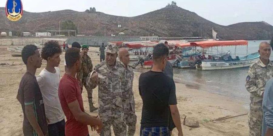 مدير الأمن البحري قطاع خليج عدن يتفقد سير الخطة الأمنية في عيد الفطر