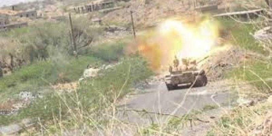 اخبار اليمن | هجوم مباغت على جبهة مهمة جنوبي اليمن.. واندلاع اشتباكات عنيفة