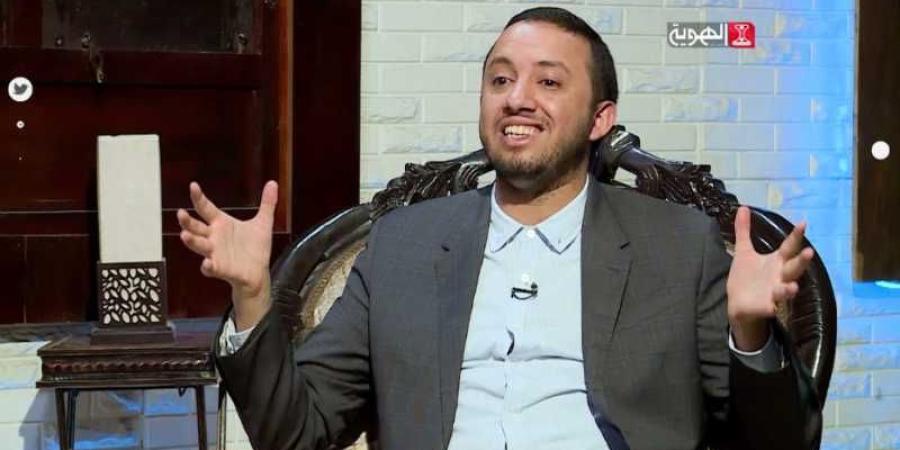 اخبار اليمن | قيادي حوثي ”سلالي” يهدد وزير مؤتمري ”متحوث” بصنعاء بـ”نشر السيديهات”!