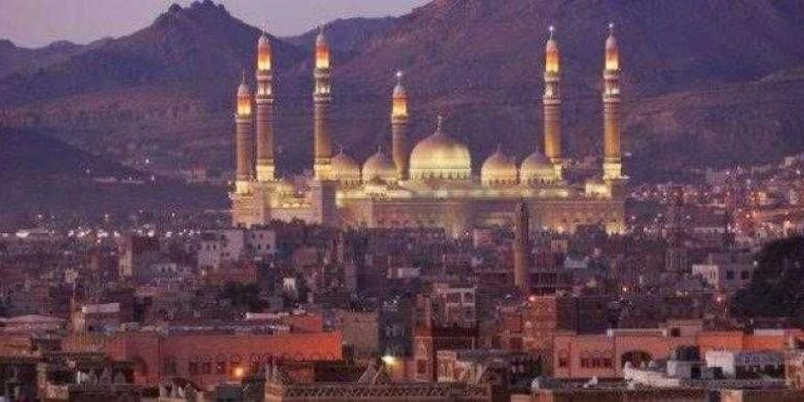 اخبار اليمن | شاهد..انتشار فيديو خادش للحياء يثير جدلاً واسعًا في صنعاء